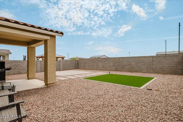 17313 W WOOD Drive, Surprise, AZ 85388