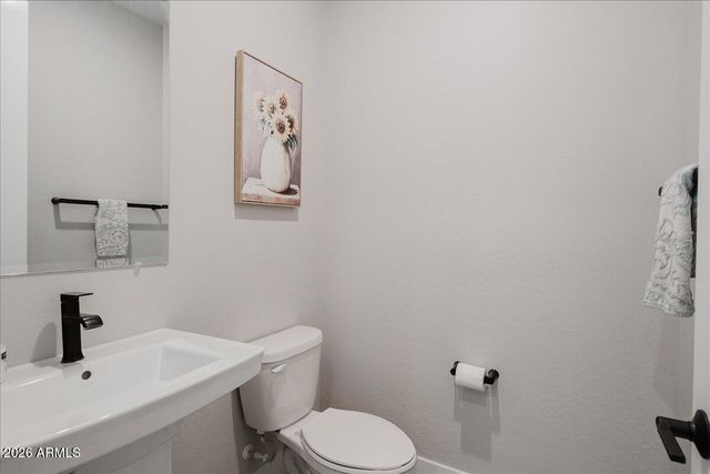 17313 W WOOD Drive, Surprise, AZ 85388