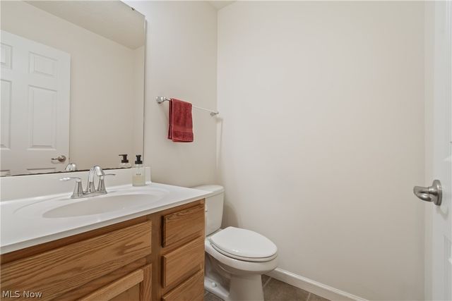 2489 Captens Street NE, Canton, OH 44721
