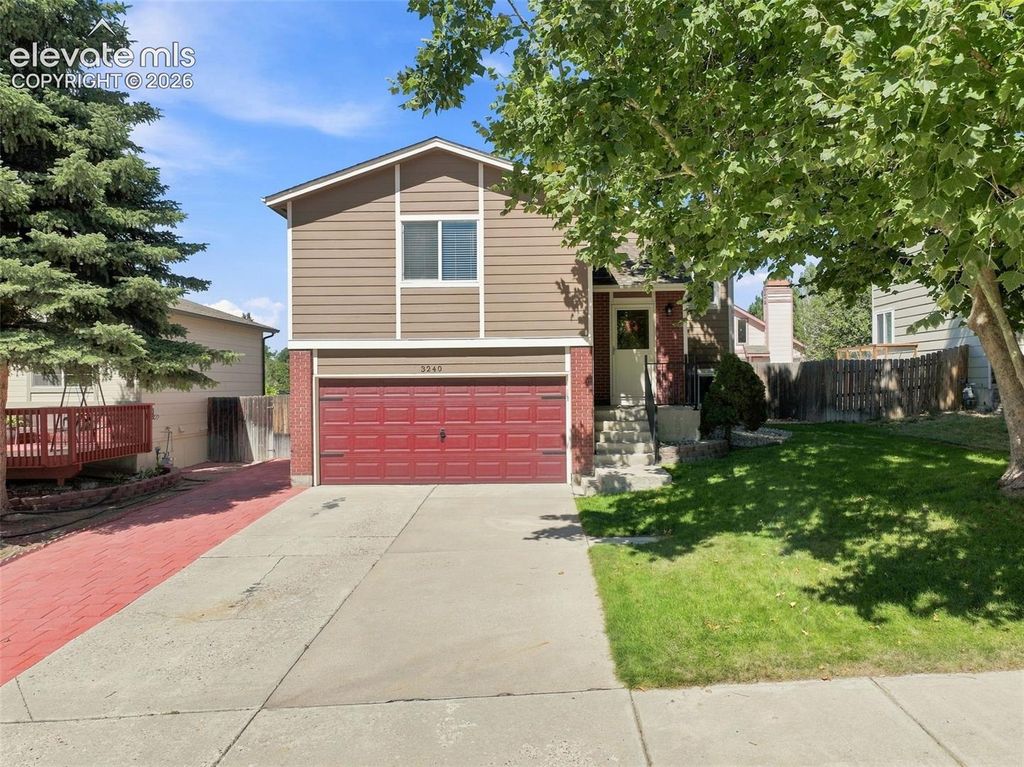 3240 Richmond Drive, Colorado Springs, CO 80922 — exterior