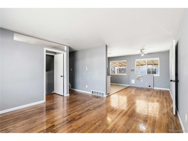 1511 Server Dr, Colorado Springs, CO 80910