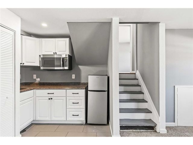 1511 Server Dr, Colorado Springs, CO 80910