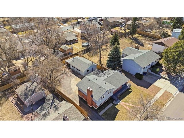 1511 Server Dr, Colorado Springs, CO 80910