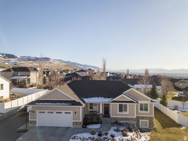 1092 E 300 S, Smithfield, UT 84335