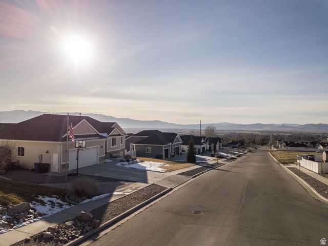1092 E 300 S, Smithfield, UT 84335