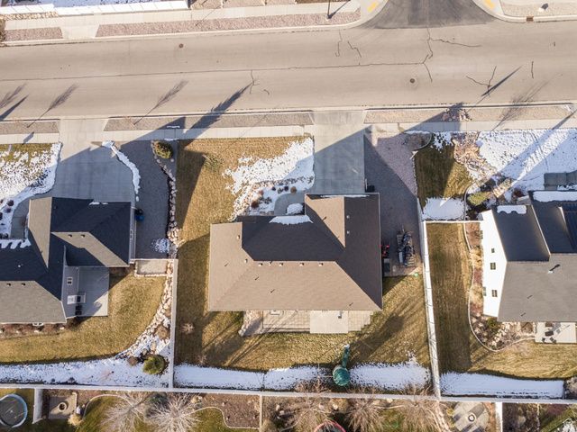 1092 E 300 S, Smithfield, UT 84335