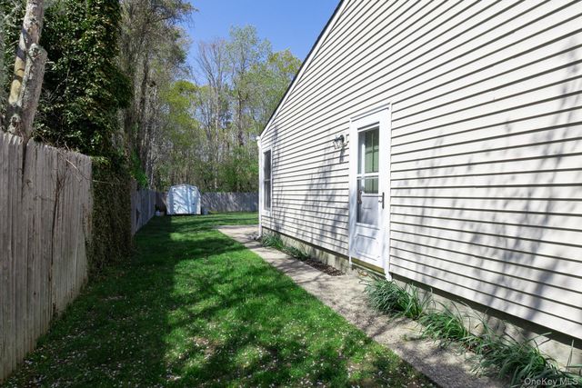 149 Barton Lane, Bayport, NY 11705