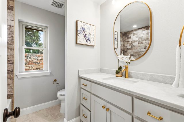 6000 Kenilworth Drive, Arlington, TX 76001