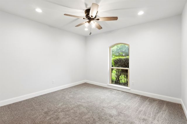 6000 Kenilworth Drive, Arlington, TX 76001