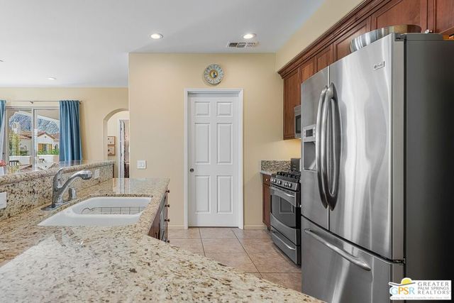 1408 Avenida Montana, Palm Springs, CA 92262