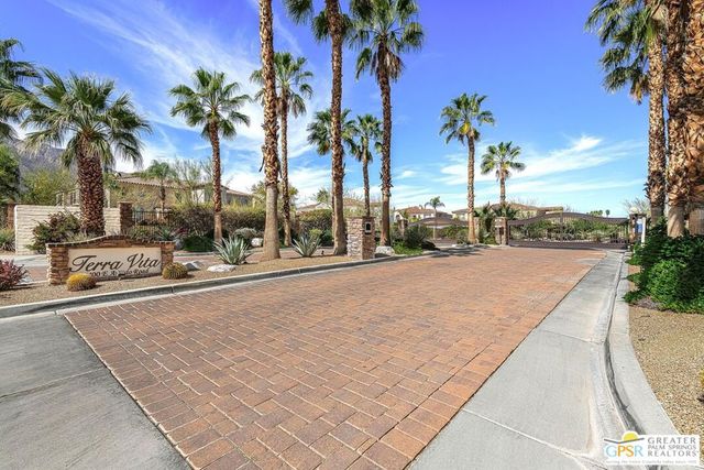 1408 Avenida Montana, Palm Springs, CA 92262