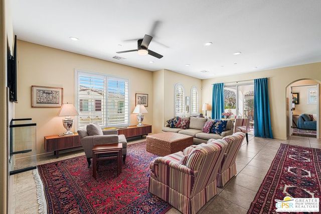 1408 Avenida Montana, Palm Springs, CA 92262