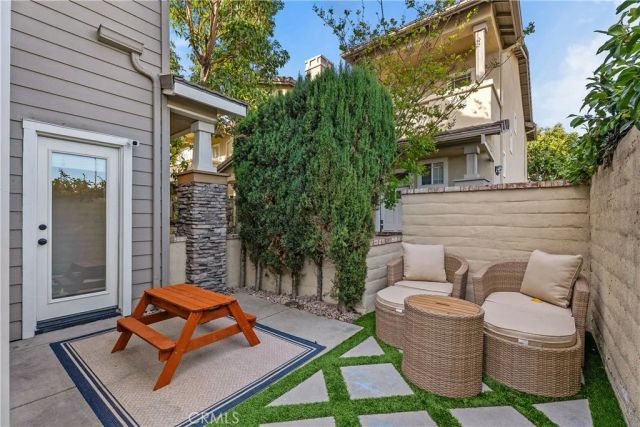 2936 Claremore Lane, Los Alamitos, CA 90720