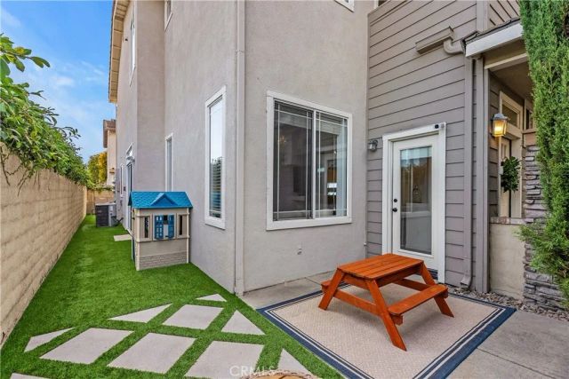 2936 Claremore Lane, Los Alamitos, CA 90720