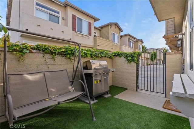 2936 Claremore Lane, Los Alamitos, CA 90720