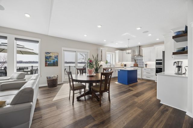 6824 W Shadow Lake Drive, Lino Lakes, MN 55014