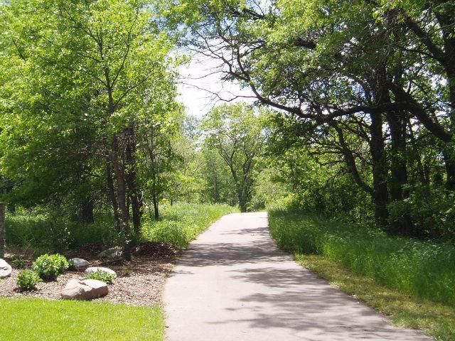 6824 W Shadow Lake Drive, Lino Lakes, MN 55014