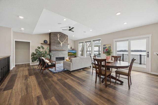 6824 W Shadow Lake Drive, Lino Lakes, MN 55014