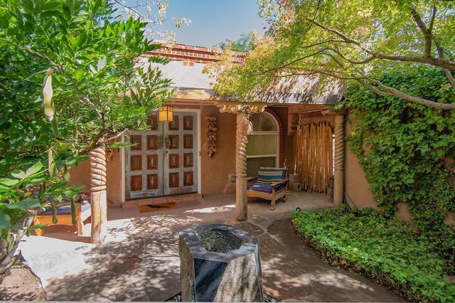 3020 Matador Drive NE, Albuquerque, NM 87111