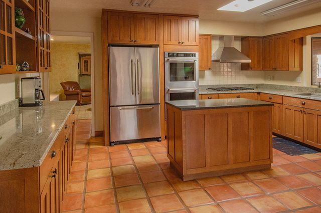 3020 Matador Drive NE, Albuquerque, NM 87111