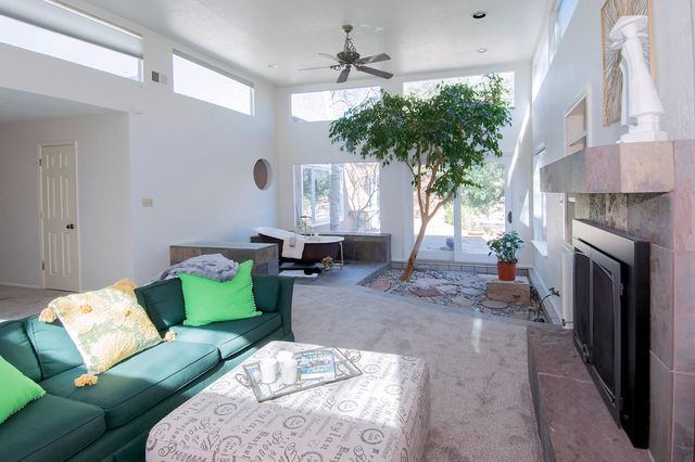 3020 Matador Drive NE, Albuquerque, NM 87111