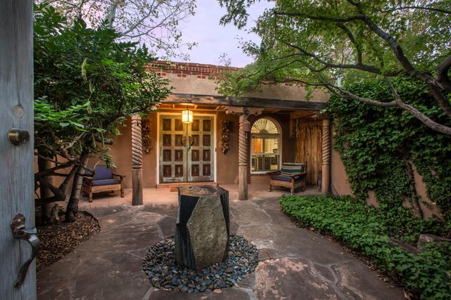 3020 Matador Drive NE, Albuquerque, NM 87111