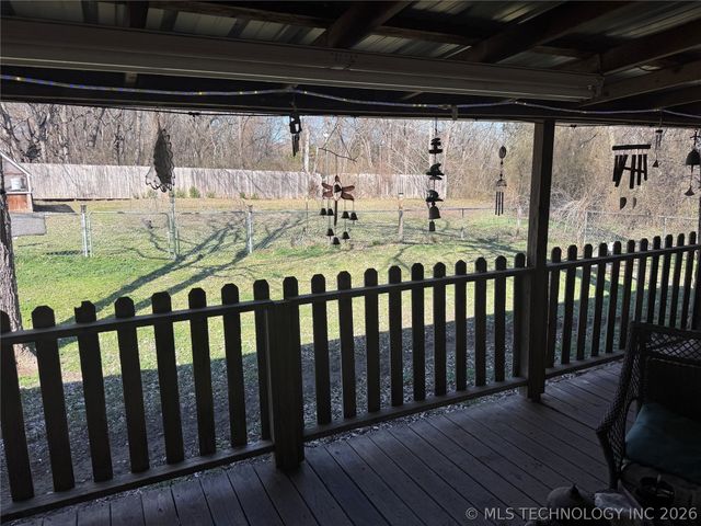 17603 E Meadow Lane, Claremore, OK 74017