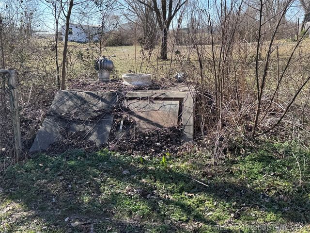 17603 E Meadow Lane, Claremore, OK 74017