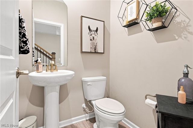 27878 Birchwood Court, Westlake, OH 44145