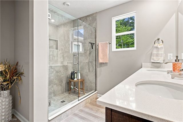 27878 Birchwood Court, Westlake, OH 44145