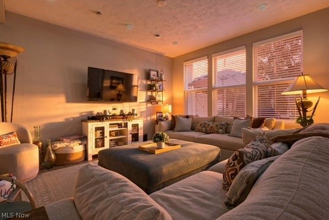 27878 Birchwood Court, Westlake, OH 44145
