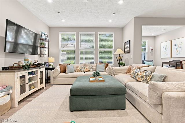 27878 Birchwood Court, Westlake, OH 44145