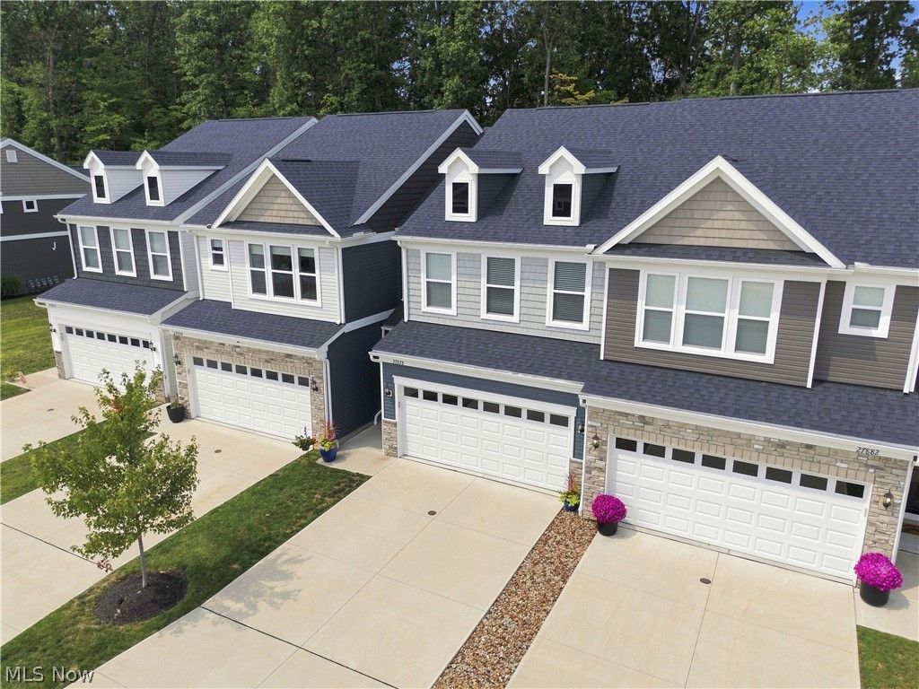 27878 Birchwood Court, Westlake, OH 44145