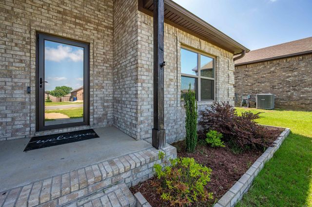74 Cimarron Circle, Cabot, AR 72023