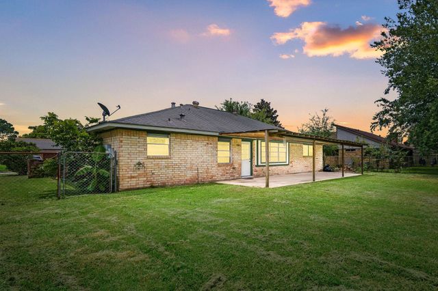 3114 Brookhollow Drive, Deer Park, TX 77536