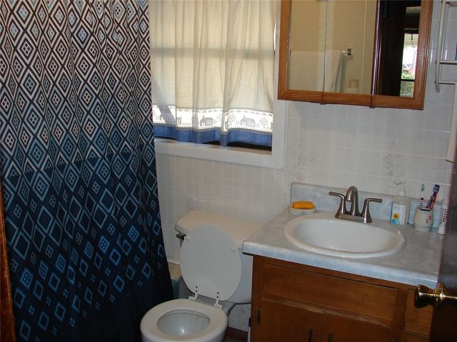 8551 OGLESBY AVENUE, Jacksonville, FL 32220