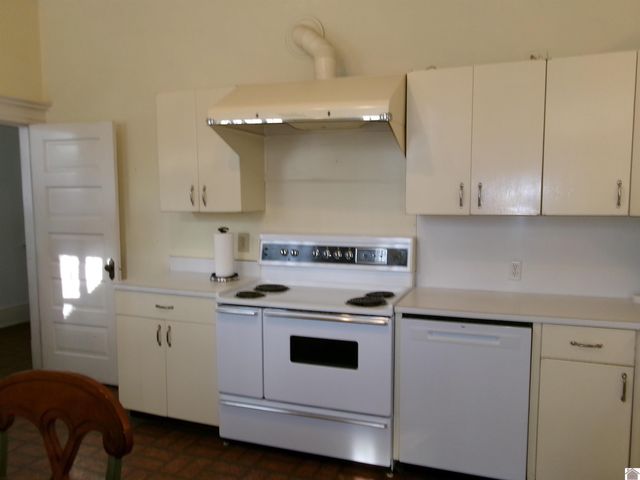 629 So 2nd St, Mayfield, KY 42066