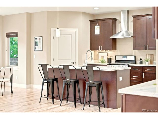 9851 W 71st Ave, Arvada, CO 80004
