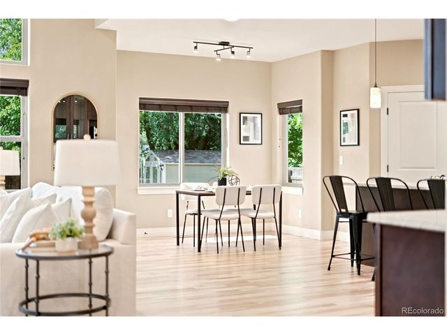 9851 W 71st Ave, Arvada, CO 80004