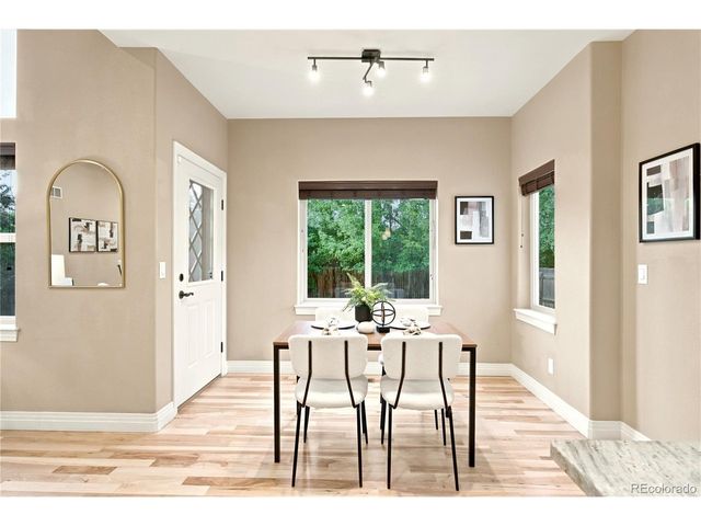 9851 W 71st Ave, Arvada, CO 80004