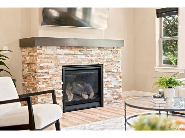 9851 W 71st Ave, Arvada, CO 80004