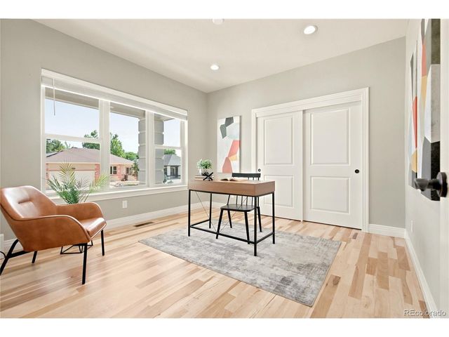 9851 W 71st Ave, Arvada, CO 80004