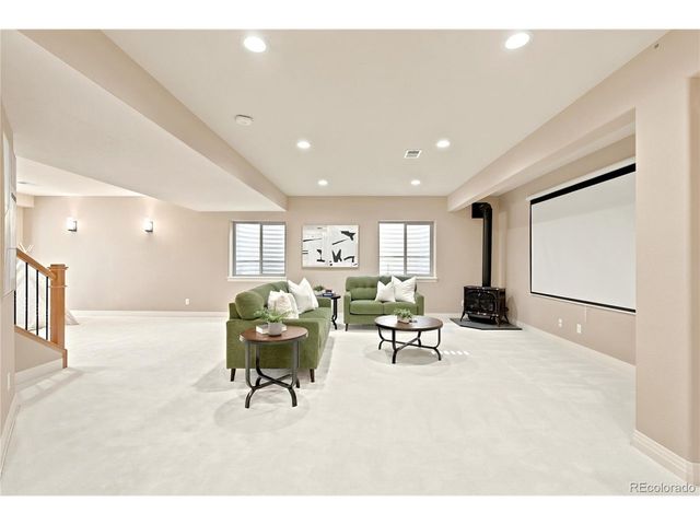 9851 W 71st Ave, Arvada, CO 80004