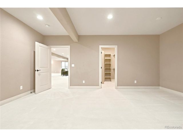 9851 W 71st Ave, Arvada, CO 80004