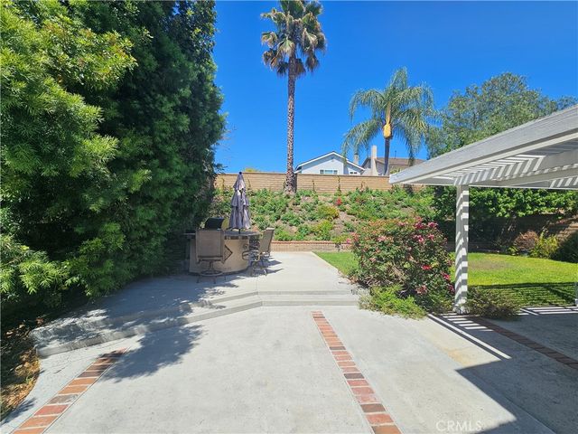 25825 Southbrook, Lake Forest, CA 92630