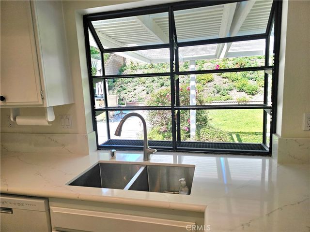25825 Southbrook, Lake Forest, CA 92630