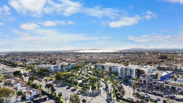 1901 Victoria Avenue 204, Oxnard, CA 93035