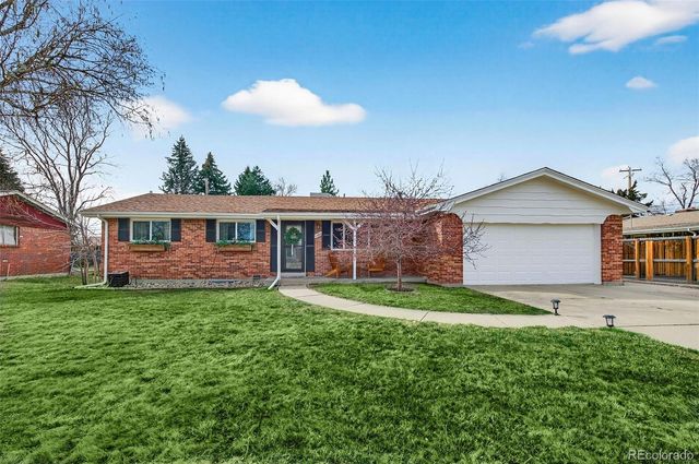 8360 W 70th Avenue, Arvada, CO 80004