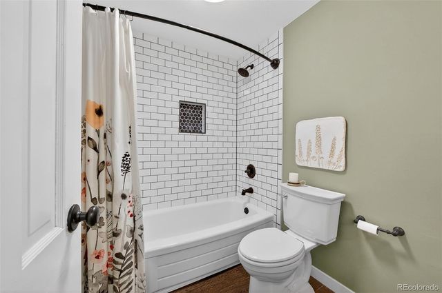 8360 W 70th Avenue, Arvada, CO 80004