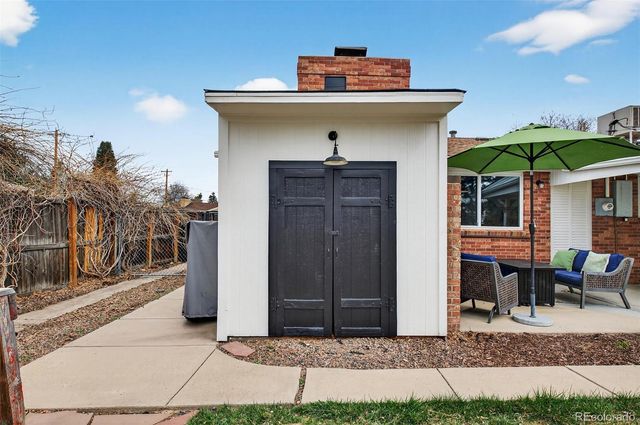 8360 W 70th Avenue, Arvada, CO 80004